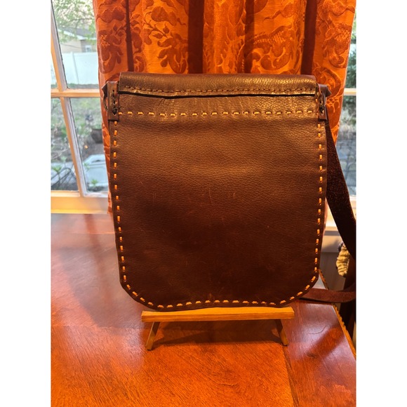 Handmade Brown Leather Messenger Bag Satchel Whipstitch Brass Latch Crossbody - Picture 5 of 17